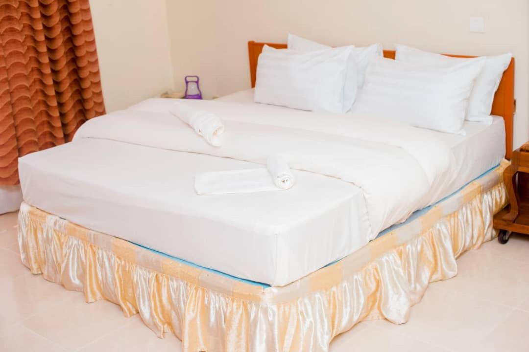 Kilimanjaro Crane Hotel Moshi Extérieur photo