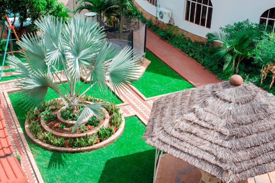 Kilimanjaro Crane Hotel Moshi Extérieur photo